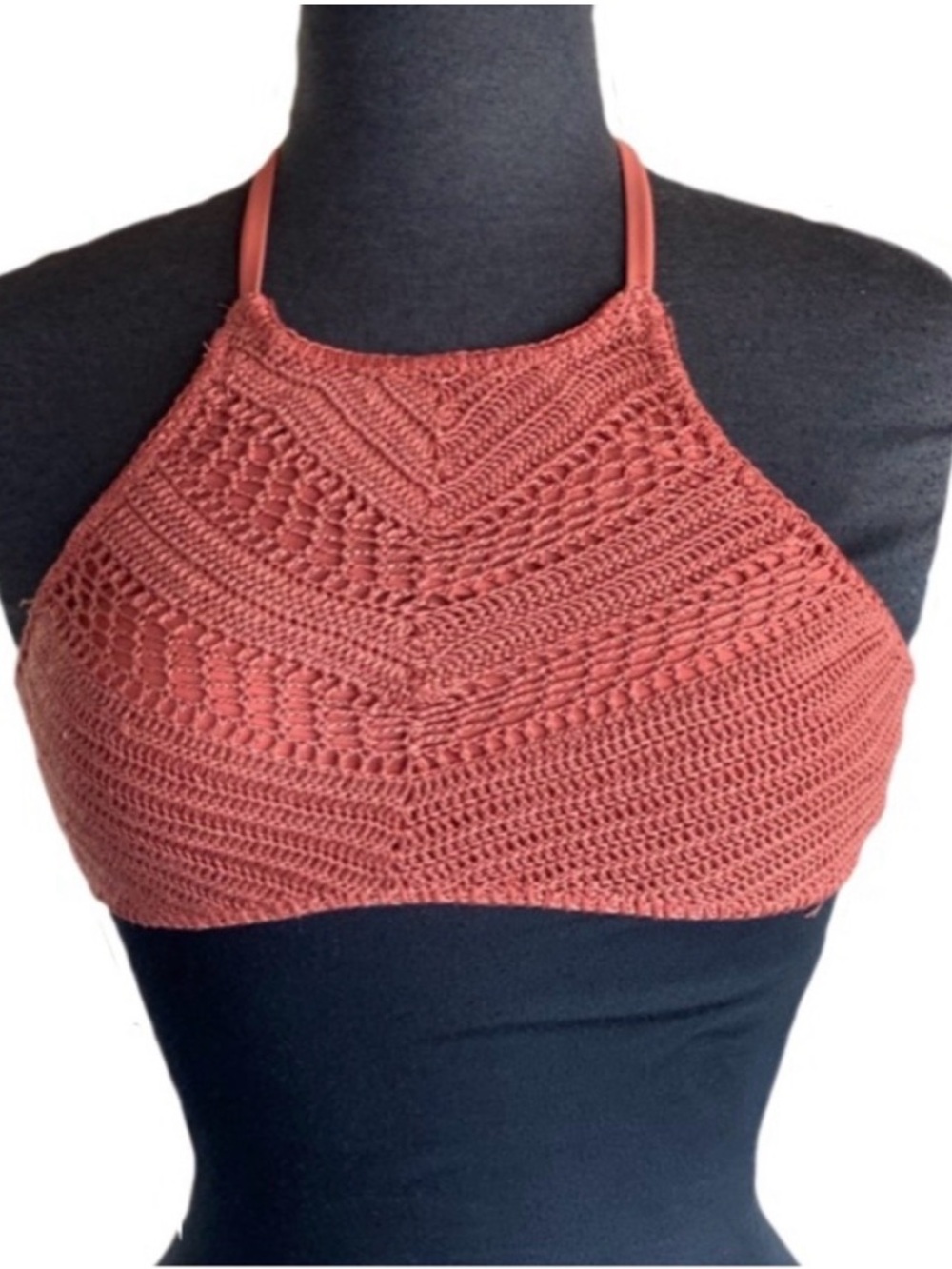 3/$30 ❤️ Crochet halter swimsuit top